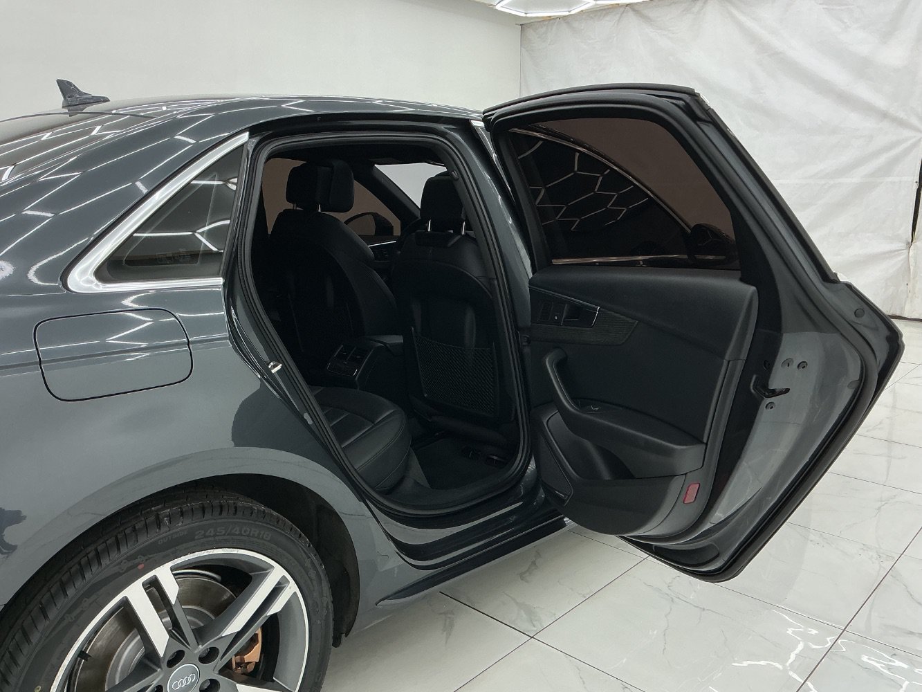 Used 2018 Audi A4 2.0T Premium Plus w/ Premium Plus Package AWD/4WD image 23