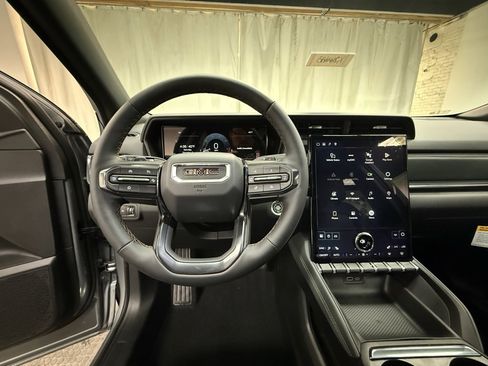 New 2026 GMC Terrain AT4 image 27