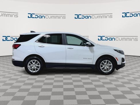 Used 2024 Chevrolet Equinox LT w/ LPO, Floor Liner Package image 2