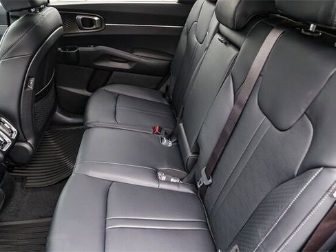 New 2026 Kia Sorento EX image 16