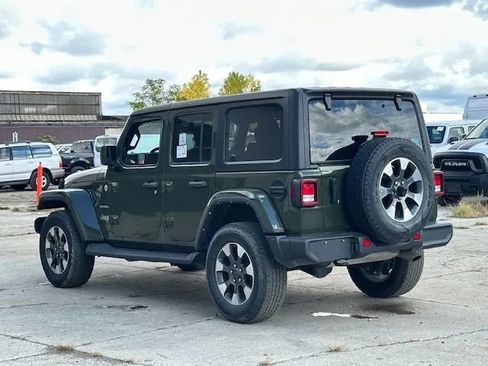 Used 2022 Jeep Wrangler Unlimited Sahara image 33