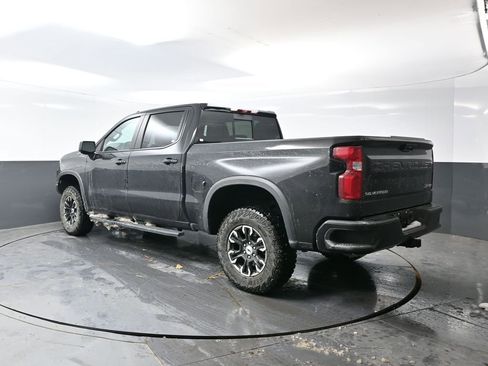 Used 2024 Chevrolet Silverado 1500 ZR2 w/ Technology Package image 12