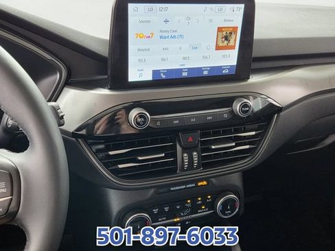 Certified 2024 Ford Escape Active FWD image 17