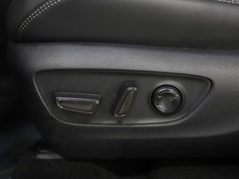 Used 2025 Toyota RAV4 XLE Premium w/ Weather Package AWD/4WD image 28