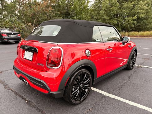 Used 2024 MINI Cooper S image 9