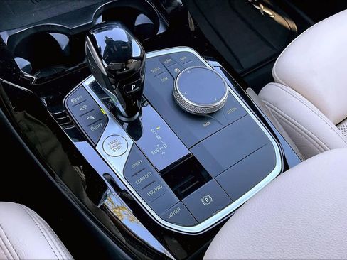 Certified 2023 BMW X3 sDrive30i w/ Premium Package image 32