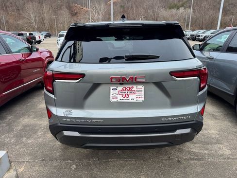 New 2026 GMC Terrain Elevation w/ Technology Package II image 9