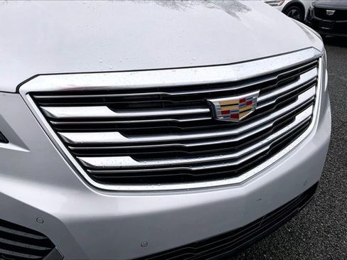 Used 2018 Cadillac XT5 Luxury w/ Driver Awareness Package image 30