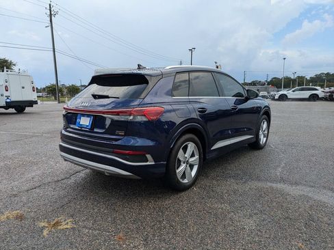 Used 2025 Audi Q4 e-tron Prestige w/ Cold Weather Package AWD/4WD image 4