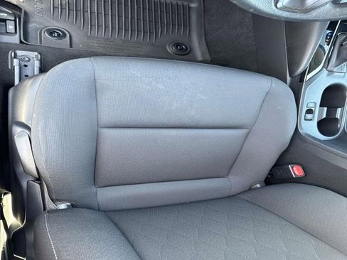 Used 2024 Toyota Corolla LE image 9