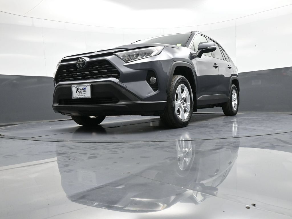 Used 2019 Toyota RAV4 XLE w/ Convenience Package AWD/4WD image 27