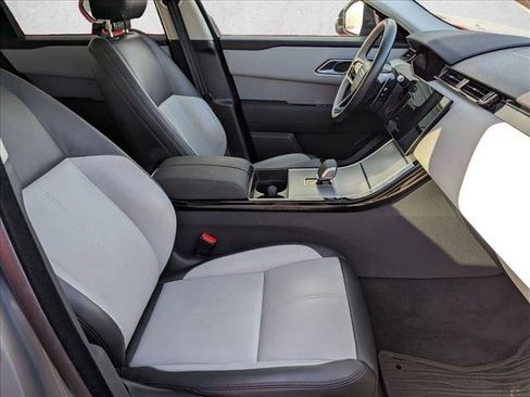 Used 2025 Land Rover Range Rover Velar S image 17