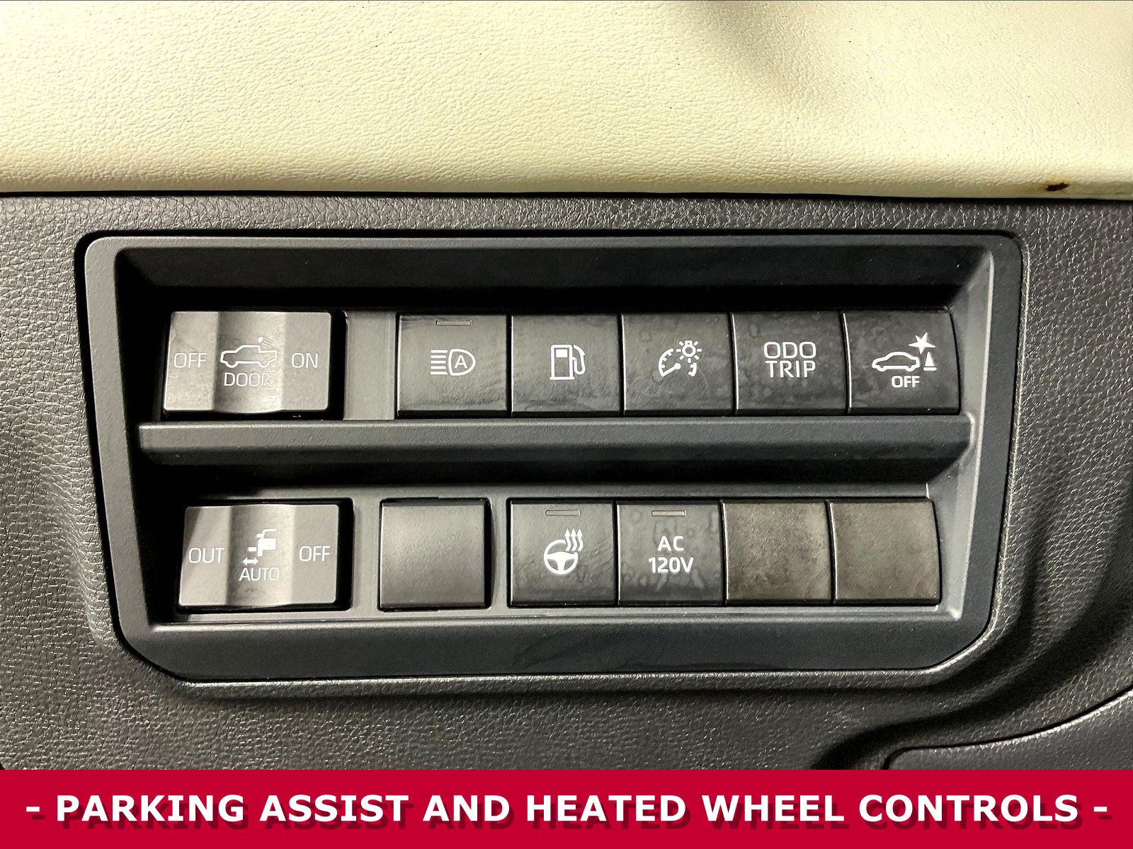 Used 2022 Toyota Tundra Capstone AWD/4WD image 37