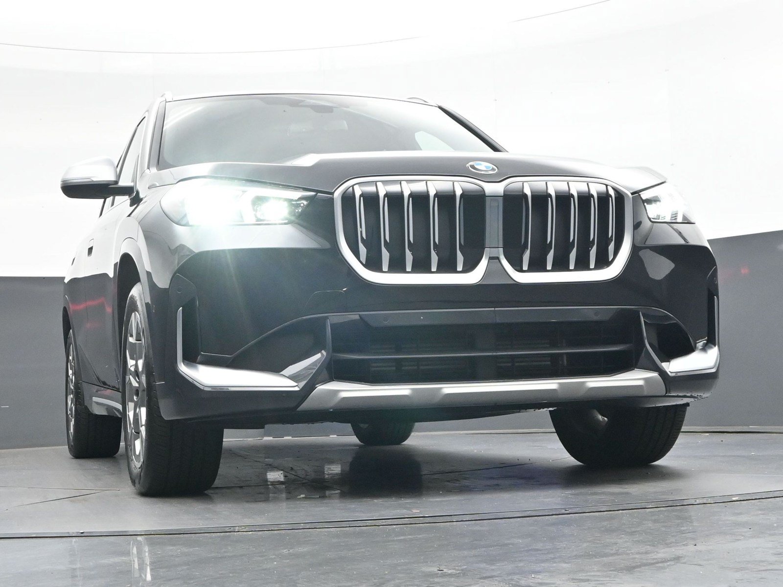 Used 2024 BMW X1 xDrive28i AWD/4WD image 59