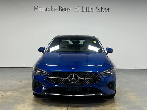 Used 2025 Mercedes-Benz CLA 250 4MATIC image 9