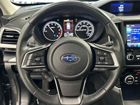 Used 2020 Subaru Forester Limited image 15