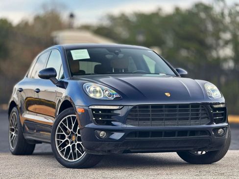 Used 2017 Porsche Macan S image 4