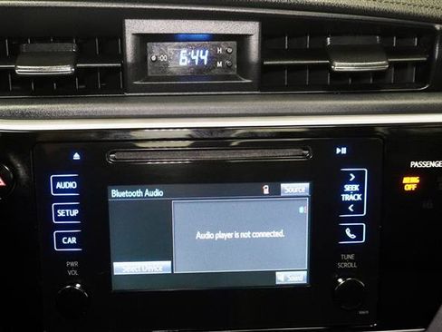 Used 2017 Toyota Corolla SE w/ Body Protection Package image 15