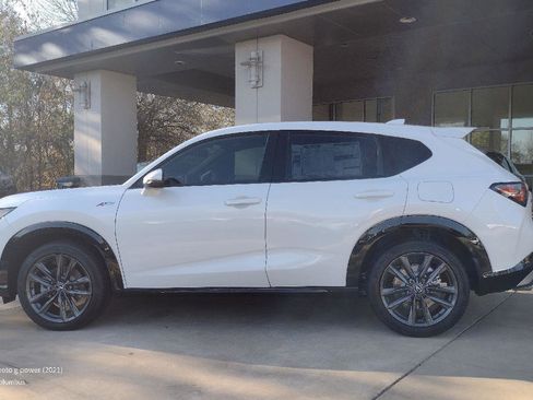 New 2025 Acura ADX A-Spec image 5