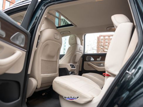 Used 2020 Mercedes-Benz GLS 450 450 4MATIC image 22