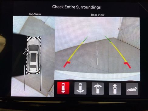 New 2026 Chrysler Pacifica Limited w/ S Appearance Package image 14