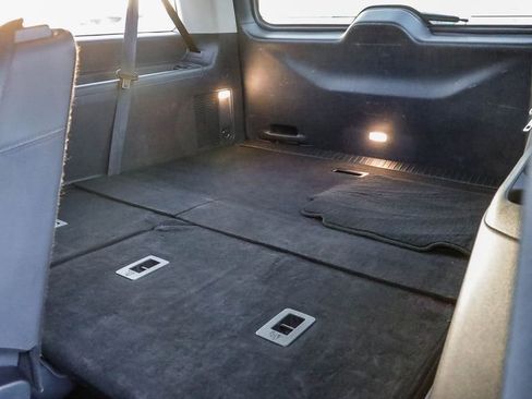 Used 2024 Ford Expedition Max XLT image 23