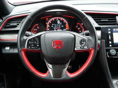 Used 2018 Honda Civic Type R image 25