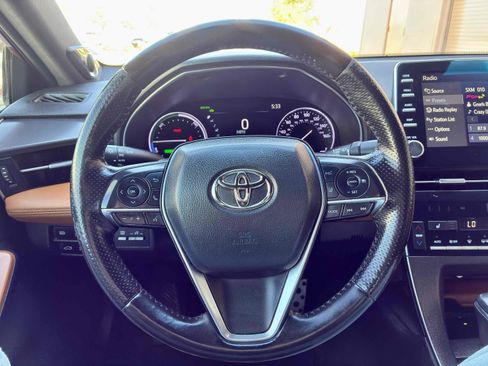 Used 2021 Toyota Avalon XSE w/ Carpet Mat Package (TMS) FWD image 21
