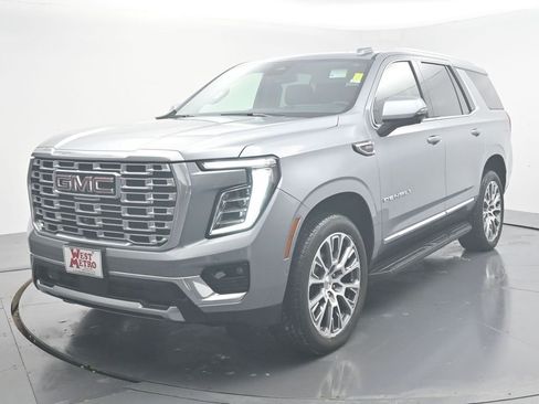 Used 2025 GMC Yukon Denali image 1