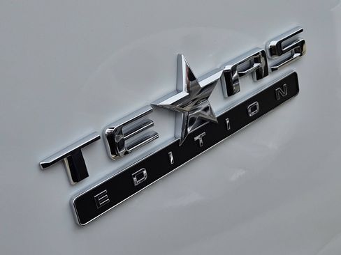 New 2026 Chevrolet Silverado 1500 LT w/ Texas Edition Plus AWD/4WD image 14
