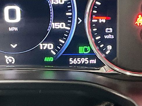 Used 2022 GMC Acadia Denali image 12