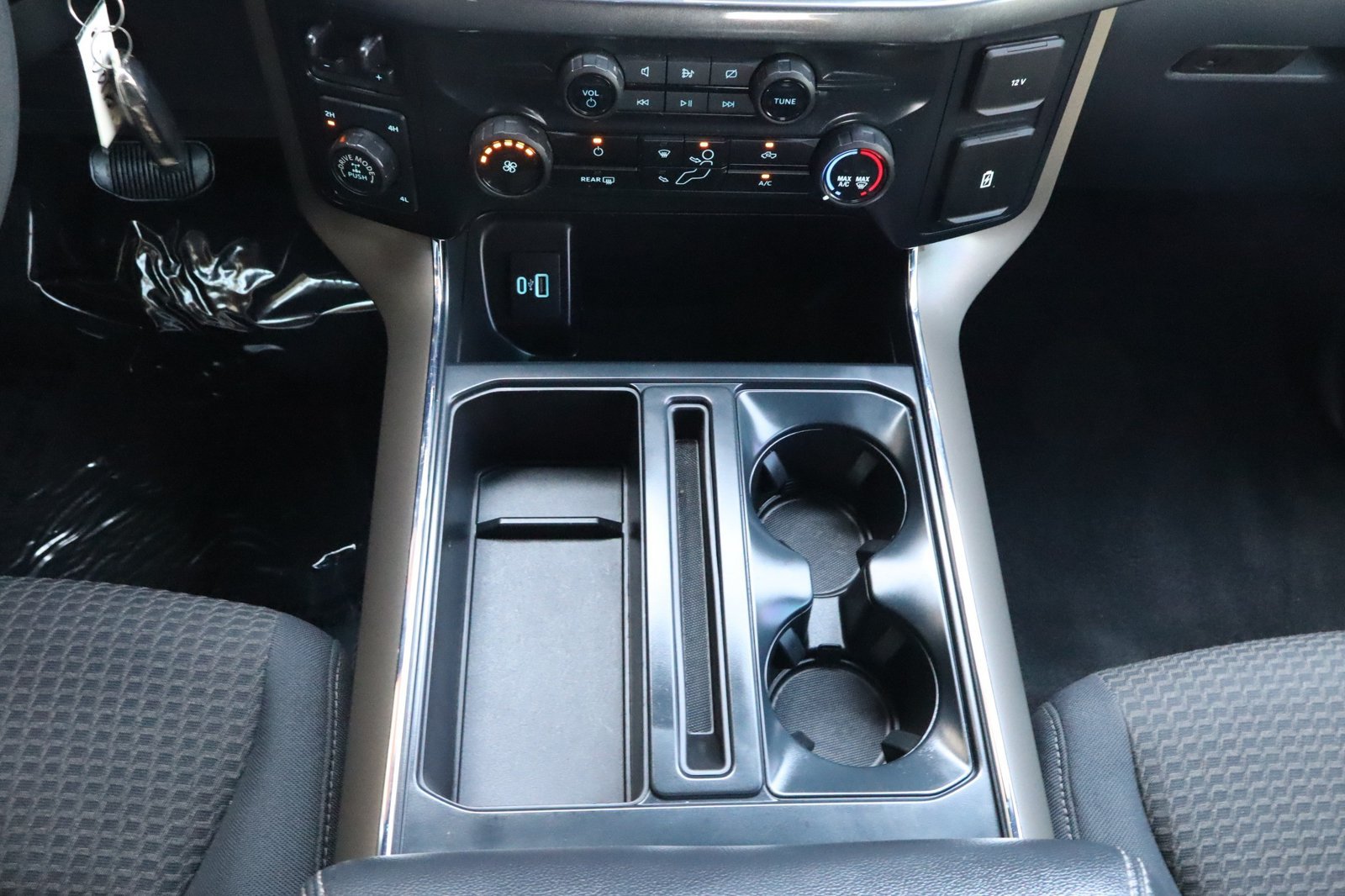 Used 2024 Ford F150 STX w/ Equipment Group 201A FX4 AWD/4WD image 33