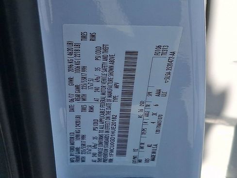 Certified 2017 Ford Escape SE FWD image 26