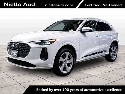 Used 2025 Audi Q5 Premium w/ Premium Plus AWD/4WD image 1