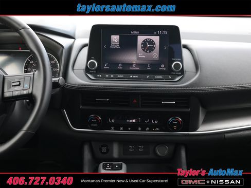 Used 2025 Nissan Rogue SV AWD/4WD image 10