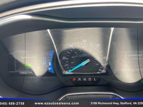 Used 2018 Ford Fusion SE FWD image 21