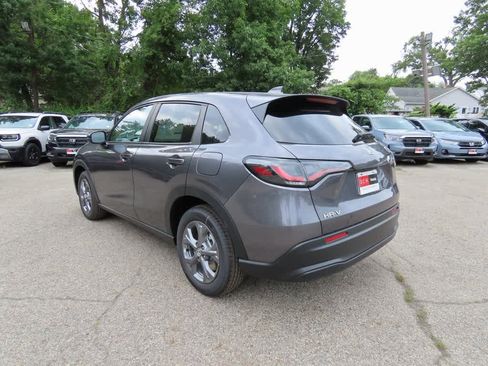 New 2026 Honda HR-V LX image 4