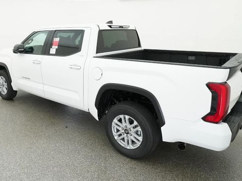 New 2026 Toyota Tundra SR5 AWD/4WD image 5