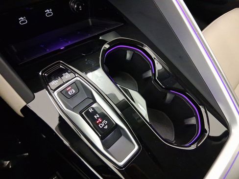 Certified 2025 Audi Q5 Premium w/ Convenience Package image 15