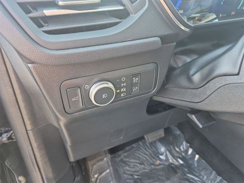 Used 2022 Ford Escape Titanium image 18