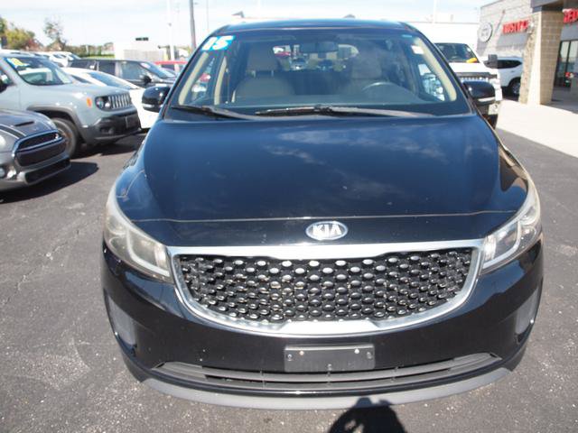 Used 2015 Kia Sedona LX w/ LX Convenience Package FWD image 4