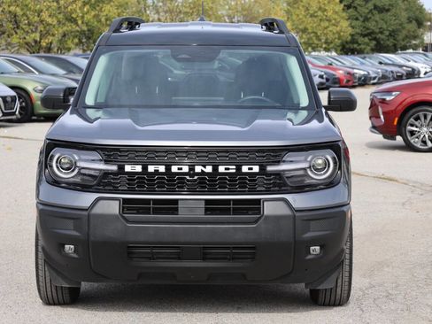 Used 2025 Ford Bronco Sport Outer Banks image 5