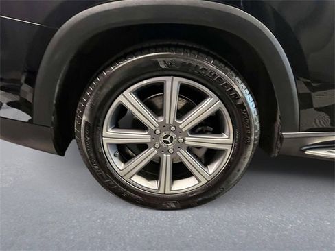 Certified 2022 Mercedes-Benz GLS 450 4MATIC image 7