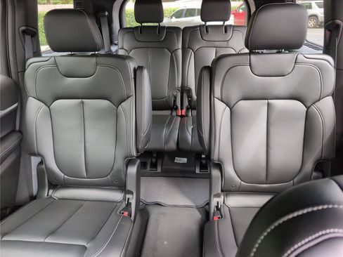 New 2026 Jeep Grand Cherokee L Limited AWD/4WD image 33