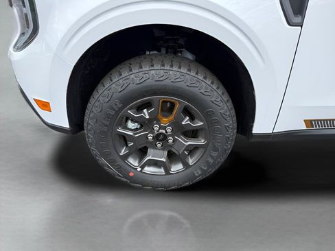New 2026 Ford Maverick Tremor AWD/4WD image 29