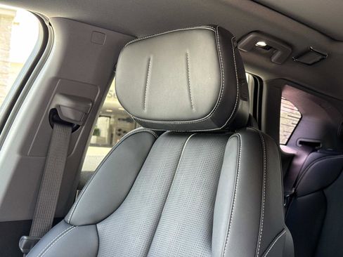 Certified 2025 Cadillac Optiq Luxury 2 w/ LPO, Floor Liner Package AWD/4WD image 24