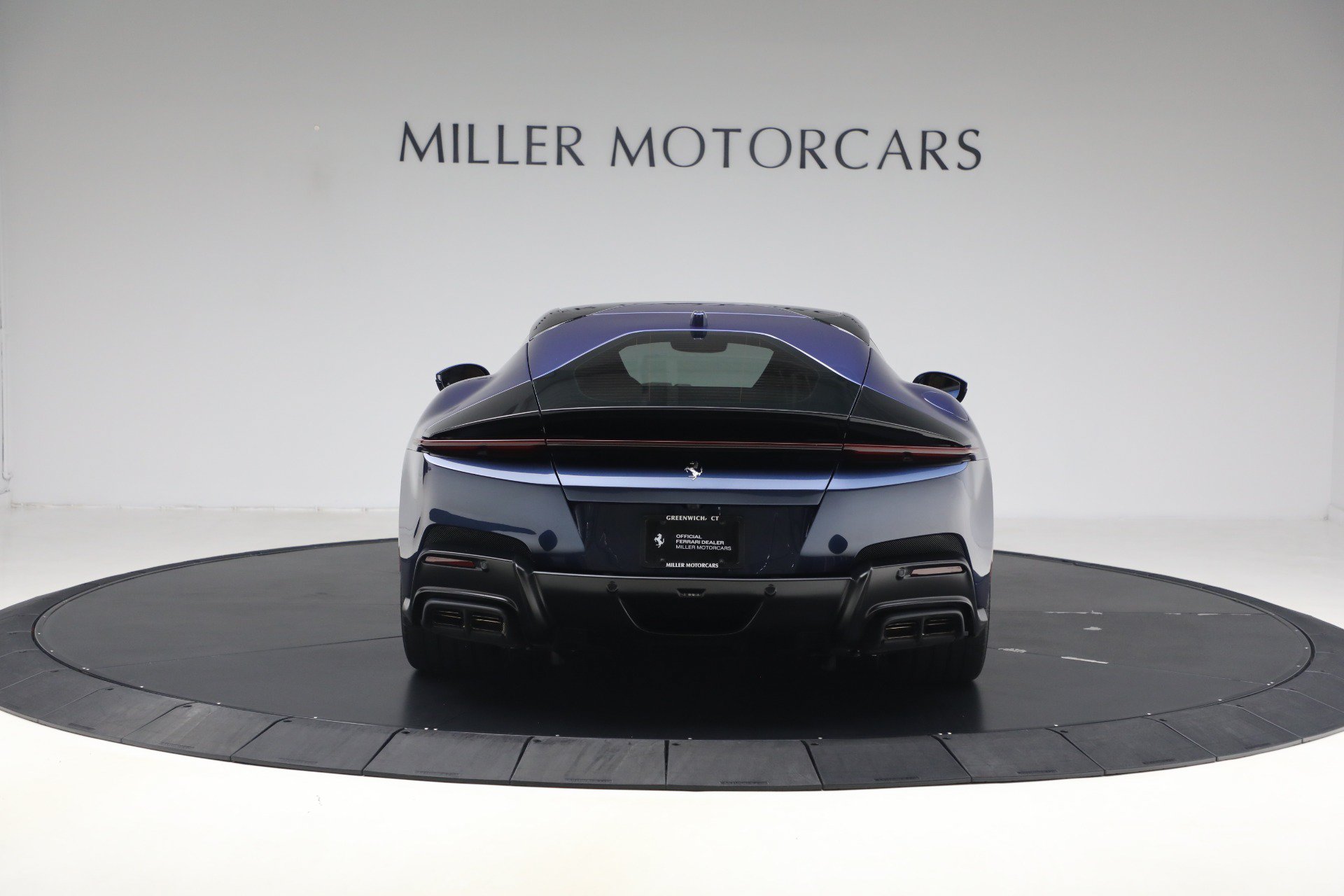 Certified 2025 Ferrari 12Cilindri RWD image 6