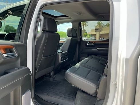 Used 2022 GMC Sierra 1500 Denali w/ Denali Reserve Package image 14