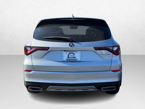 Certified 2026 Acura MDX FWD image 5