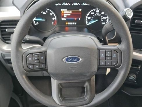 Used 2022 Ford F150 XLT image 11